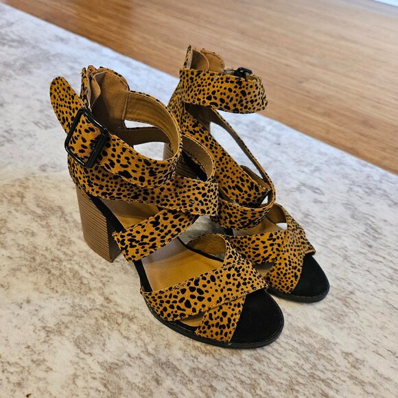 Qupid Leopard Print Block Heel Sandals - Picture 1 of 4